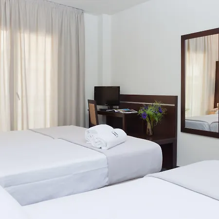 Hotel Girasoles By Maxi Granada