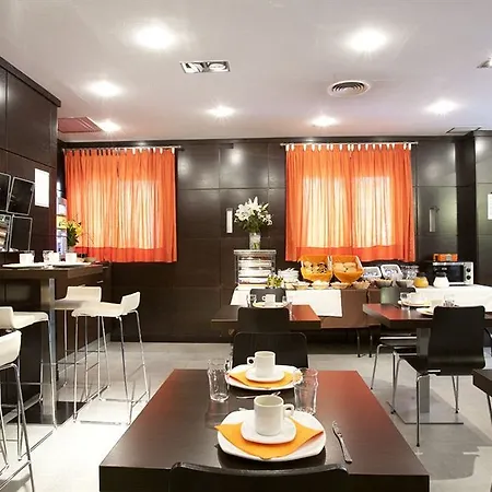 Hotel Girasoles By Maxi 2*